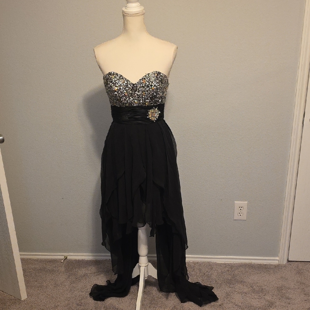 Black and Silver High Formal Dress with Elegant Flair